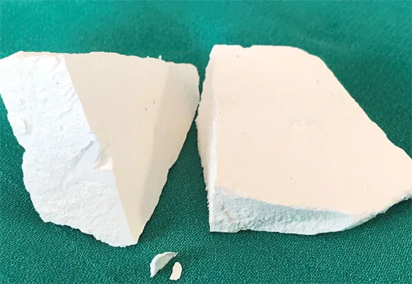 White Pigment (Waxed Blocks) — product photo 1